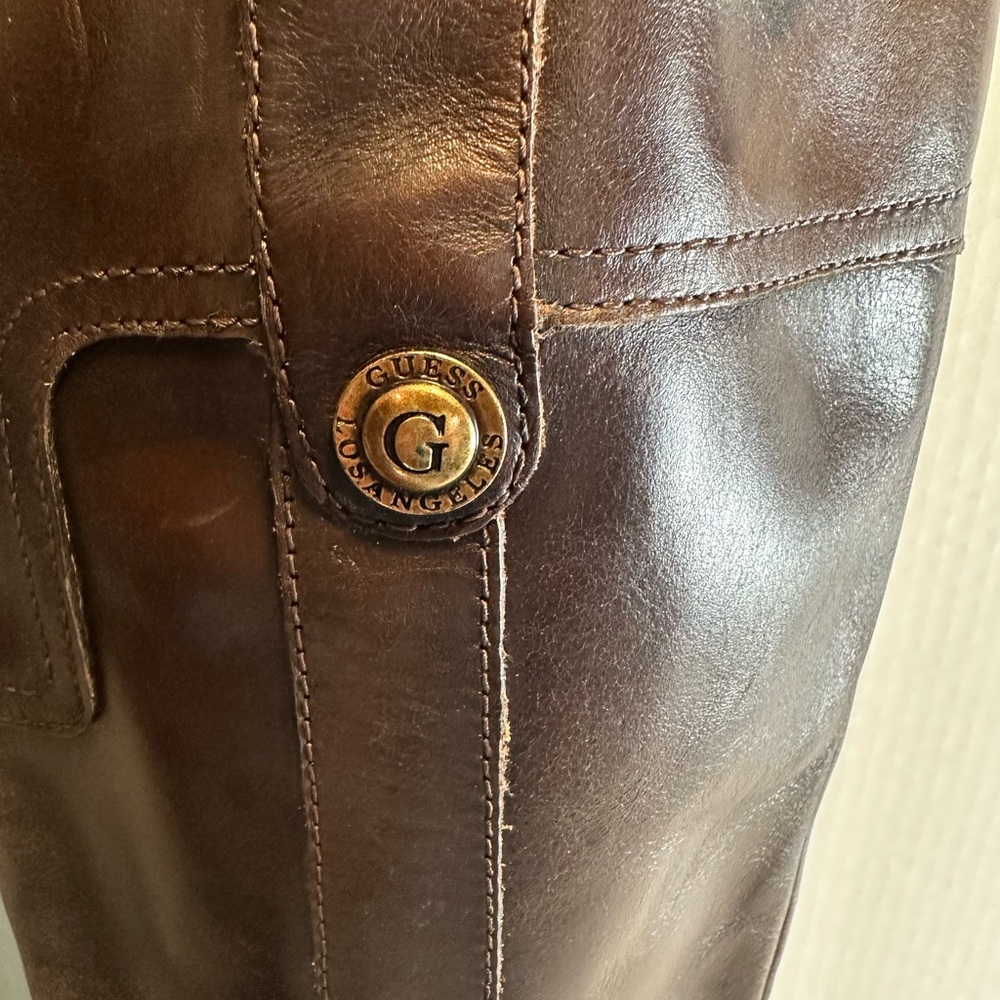Guess Dark Brown Leather Boots 
0100A